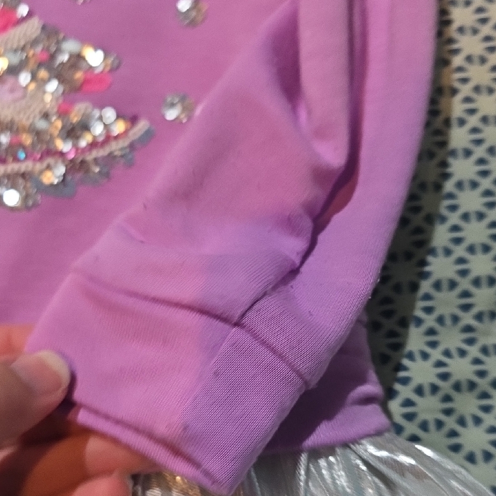 Zunie Lavender Sweatshirt with Silver Tree Design Christmas Sequins - Picture 5 of 7